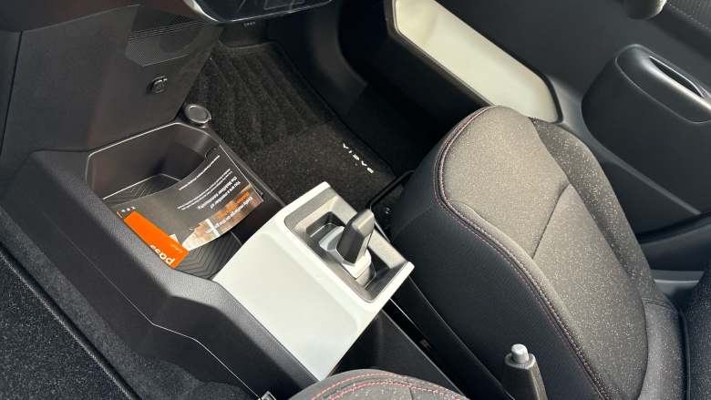 Dacia Spring 27kWh Expression 65 48kW 5dr Auto Electric Hatchback